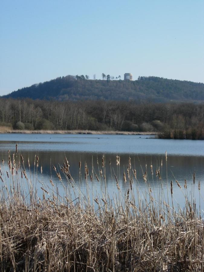 Dans Un Jardin Villa Apremont-la-Foret ภายนอก รูปภาพ